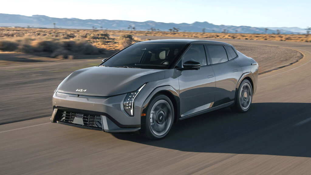 “현대차·기아가 일냈다”…잘 안 팔린다더니, 유럽서 ‘판 뒤집었다’ 2 현대차 기아 유럽 전기차