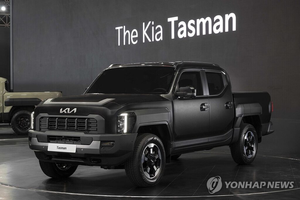 '대박' 꿈꿨는데 "중국차에 치여 고작 3천 대?"...기아 '초비상 상황' 터졌다 2 기아 타스만 판매 부진