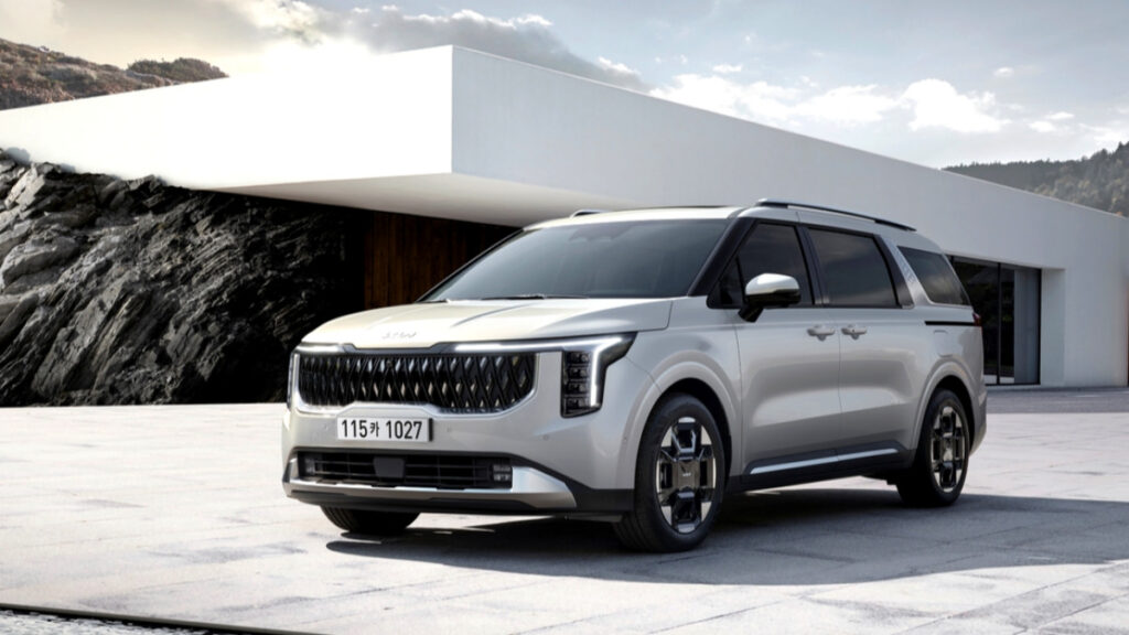 닛산 세레나 페이스리프트