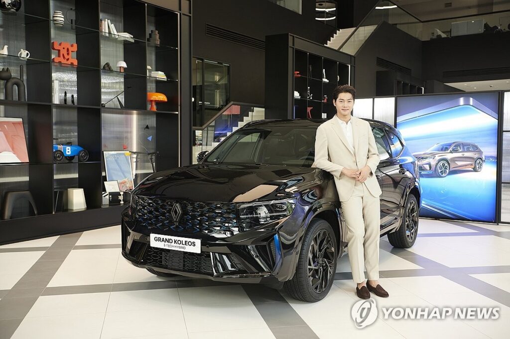 "르노 그랑 콜레오스 샀다가 '피눈물'"…잘나가나 싶더니 1년 만에 "천만 원 뚝" 3 그랑 콜레오스 가격 하락