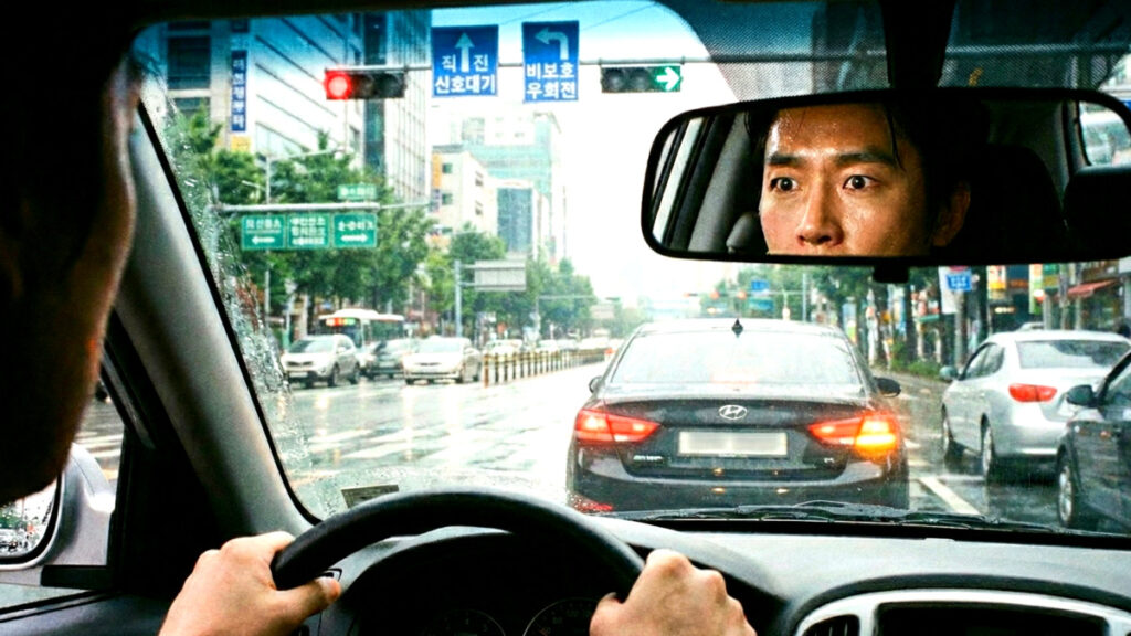 우회전 차량 대기