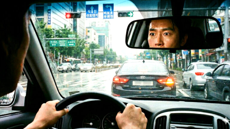 우회전 차량 대기