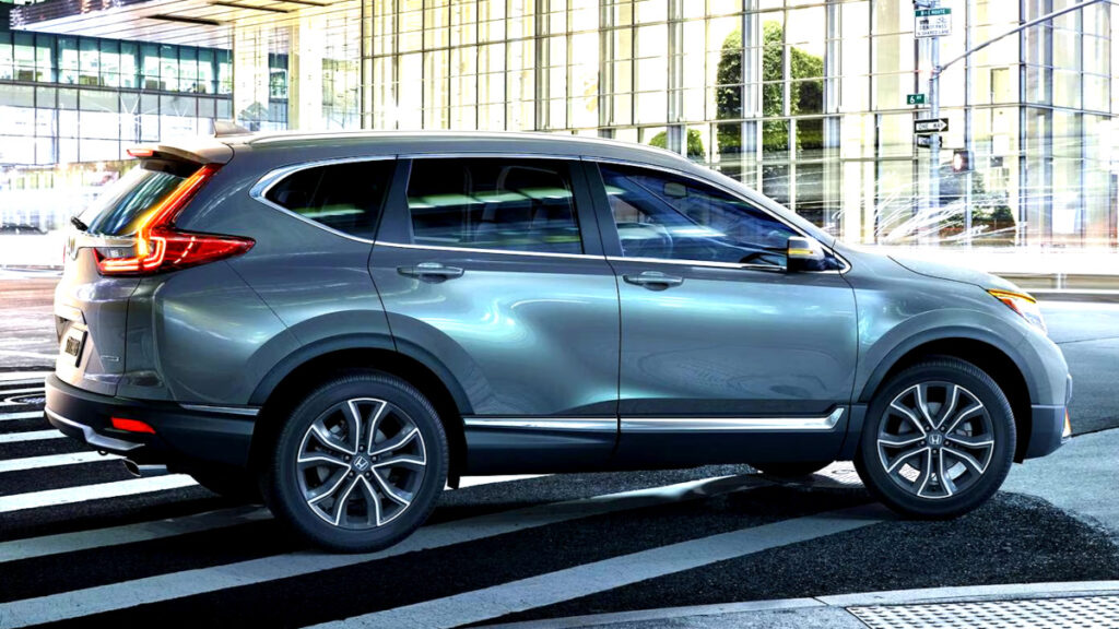 "엔진오일만 갈면 10년 탑니다"...쏘렌토 반값에 누리는 '호사', 전문가들 사이서 극찬 1 혼다 CR-V 중고 재조명