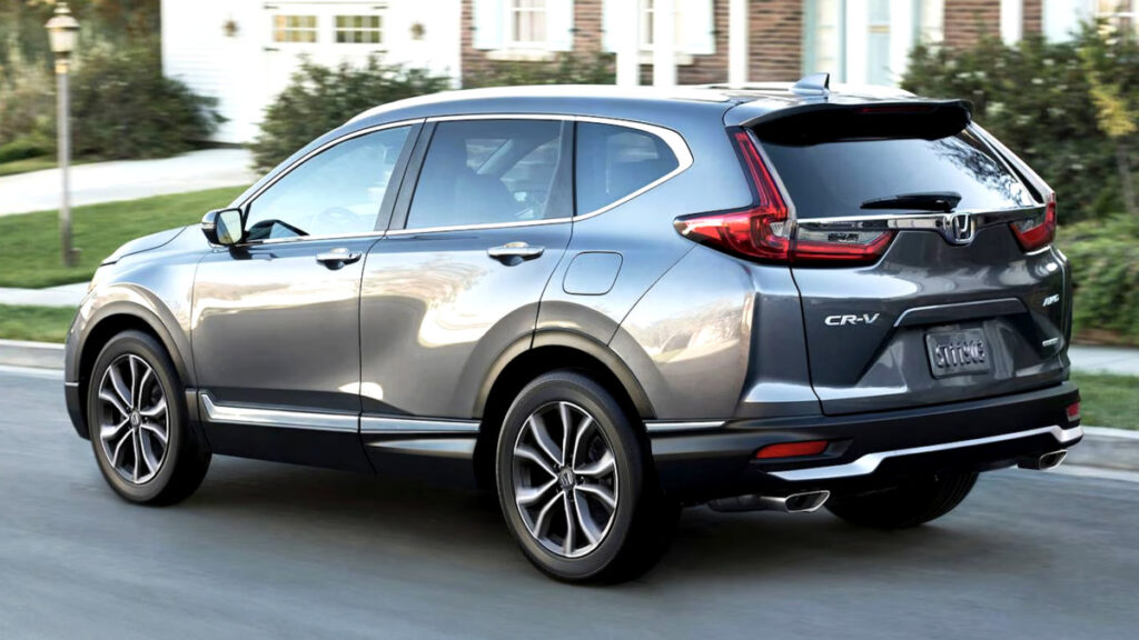 "엔진오일만 갈면 10년 탑니다"...쏘렌토 반값에 누리는 '호사', 전문가들 사이서 극찬 3 혼다 CR-V 중고 재조명