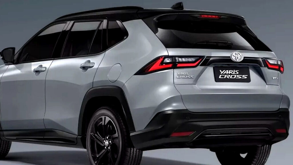 야리스 크로스 나이트쉐이드