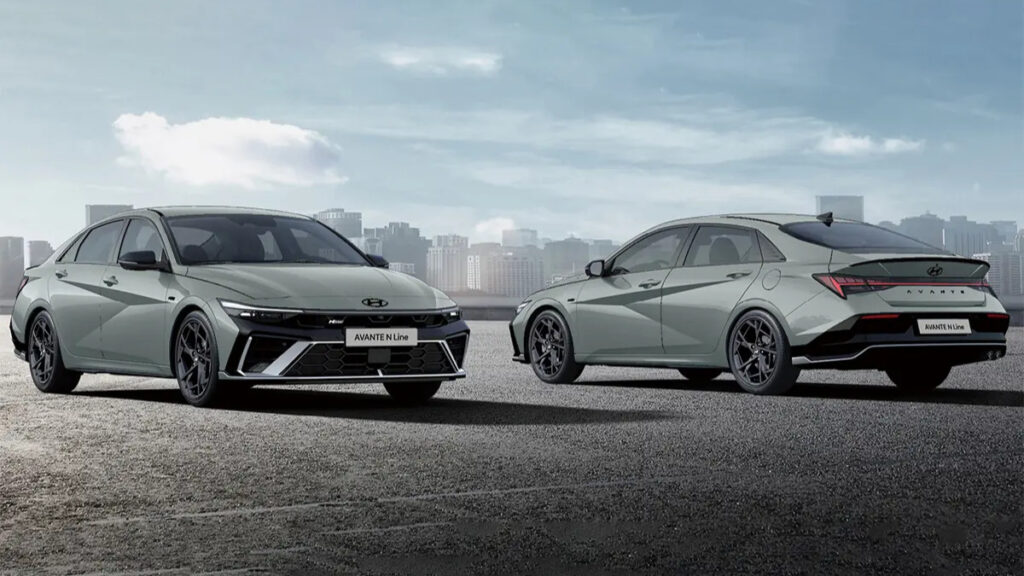 “SUV 전성시대인데도”...‘9위→2위’ 기적 쓴 ‘국산 세단’, 믿기 힘든 ‘역주행’의 이유? 3 현대차 아반떼