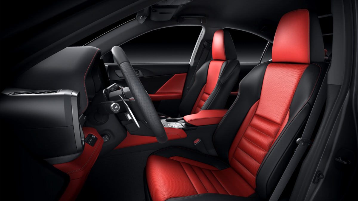 2026 렉서스 세단 IS