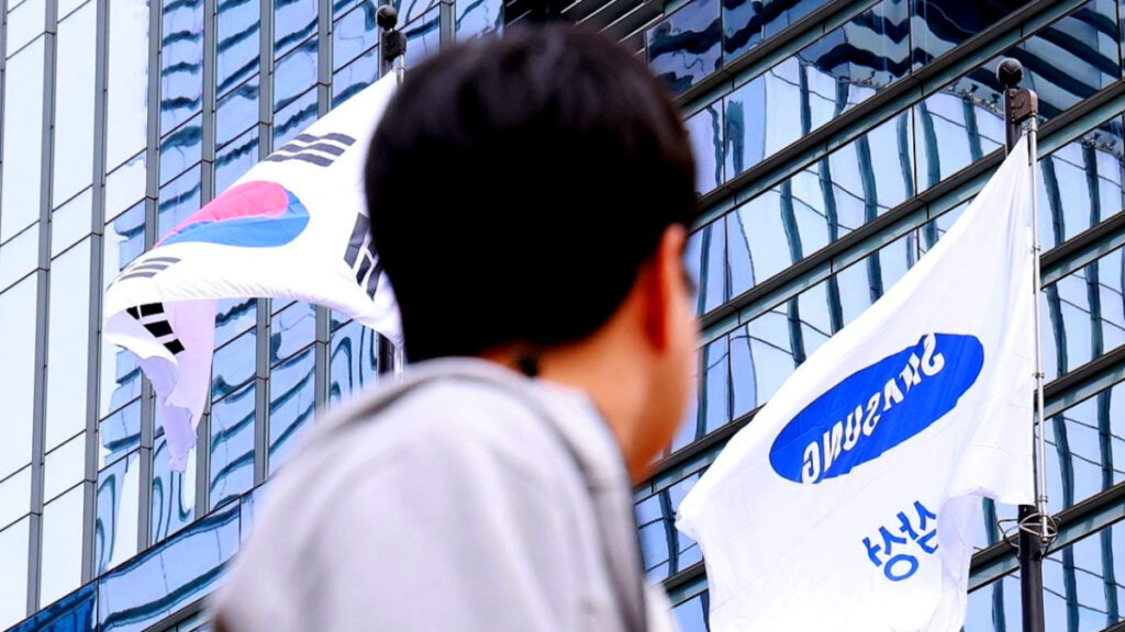 "삼성만 믿었는데 이럴 수가"…'수십만 원' 오른다는 소식에 소비자들 '날벼락' 1 갤럭시 가격 인상 예정