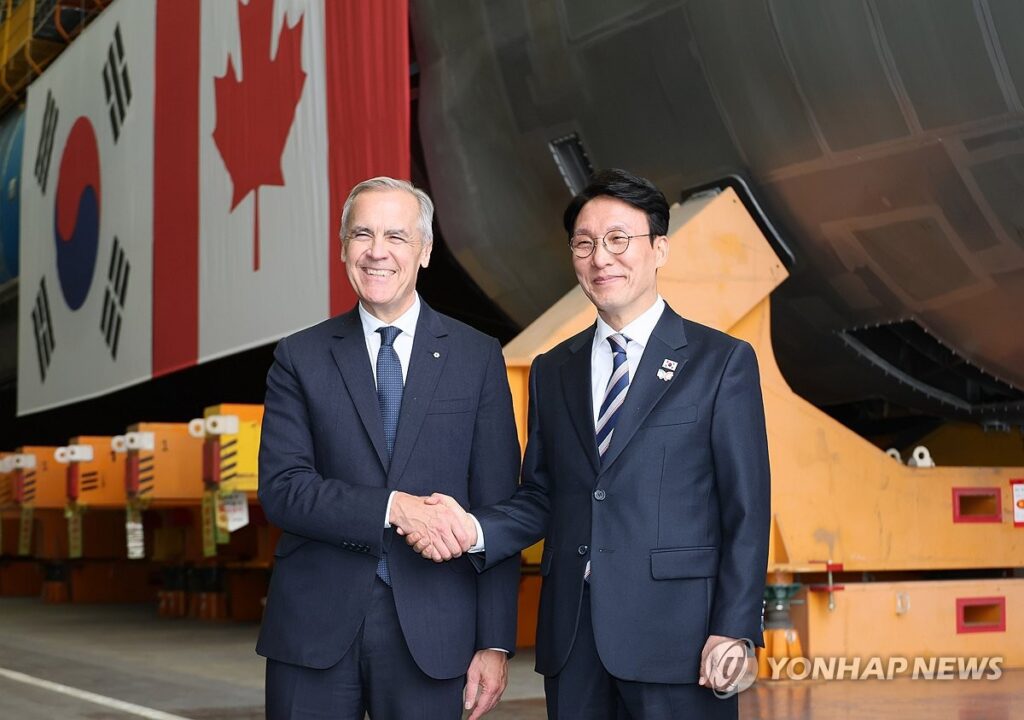 "일자리 20만 개 쏟아진다?"…정부의 '통 큰 제안'에 업계 기대감 '솔솔' 2 잠수함 도입 사업