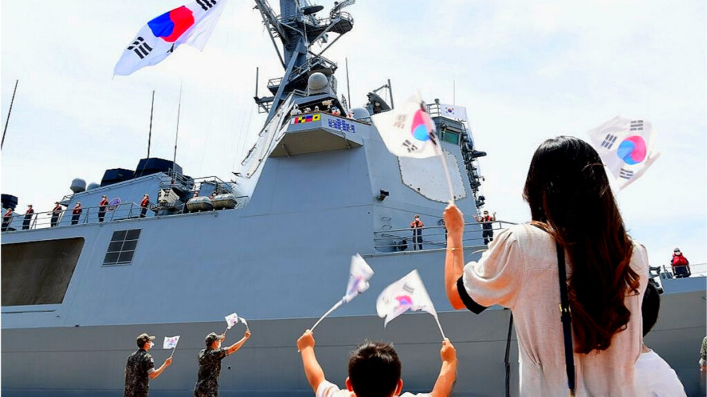 "북한·중국 해군 꼼짝 마라" …해전 판도 한국이 뒤집었다, 해군이 구축한 3단계 전략 정체에 '초대박' 1 해군