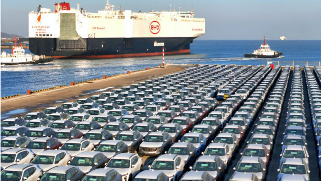 "현대차 이제 어떡하나"...2천만 원 더 싼 '5.2m 괴물' 등장에 '큰일 났다' 5 BYD