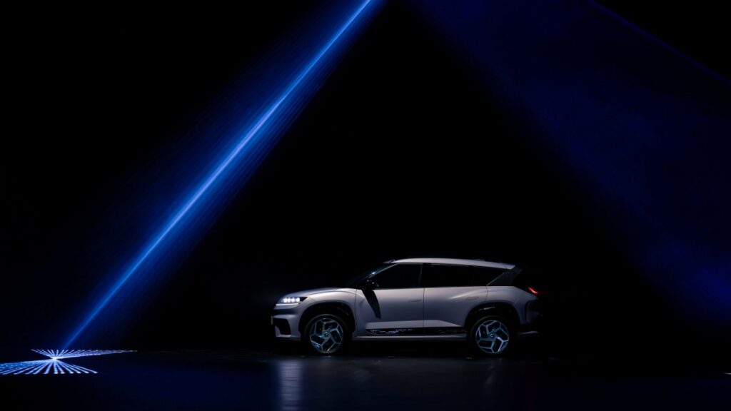 "테슬라 모델Y 반값?"…현대차가 작정하고 만든 '2천만원대 SUV'에 깜짝 4 현대차 일렉시오