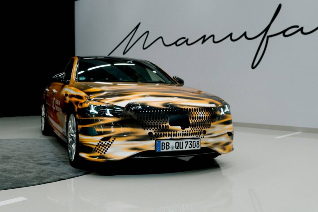 "벤츠가 드디어 정신 차렸네"...아빠들 불만 싹 다 고쳐 나온 신차 예고에 '난리' 2 벤츠