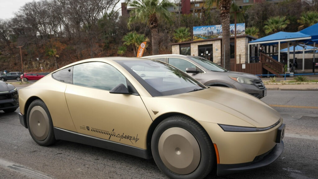 테슬라 로보택시 '사이버캡'