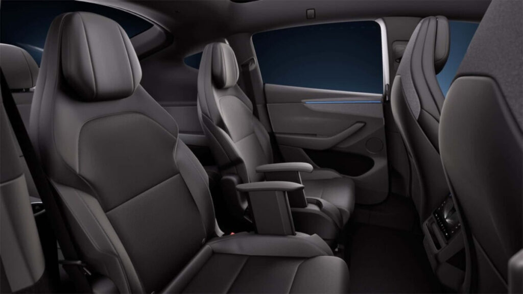 테슬라 모델 Y L