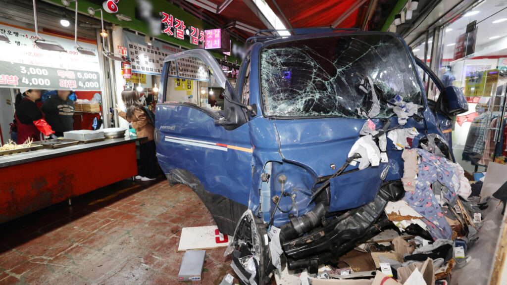 정부 “지금부터 준비해라”…결국 모든 차에 ‘강제 장착’ 명령 내렸다 2 부천시 급발진 주장 사고