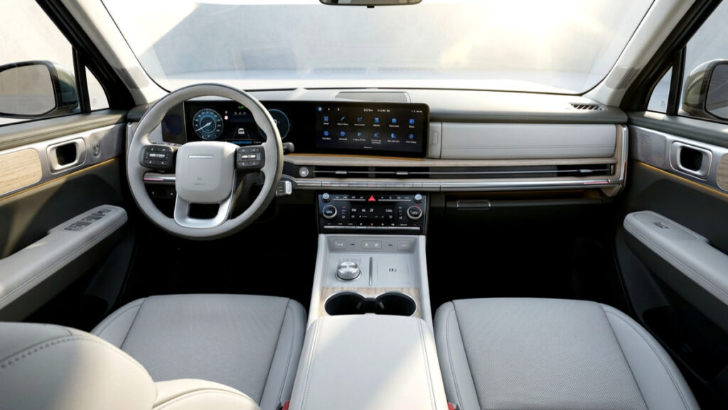 "싼타페가 이렇게 변한다고?"…환골탈태 스파이샷에 쏘렌토 오너들 '발칵' 3 싼타페 2027년형 부분변경 모델