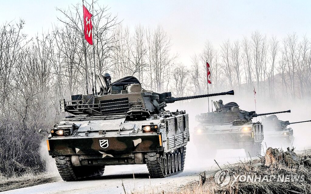 "북한군 방어선 단번에 뚫는다" …지금껏 '이런 무기'는 처음, 압도적 위용에 '초대박' 조짐 5 K-CEV