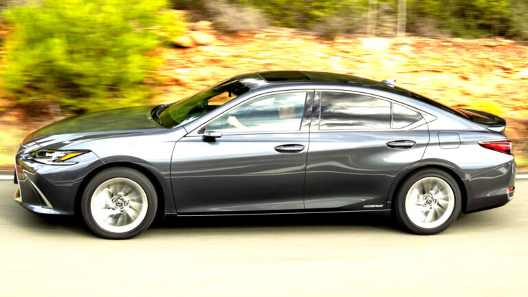 렉서스 ES300h 중고차