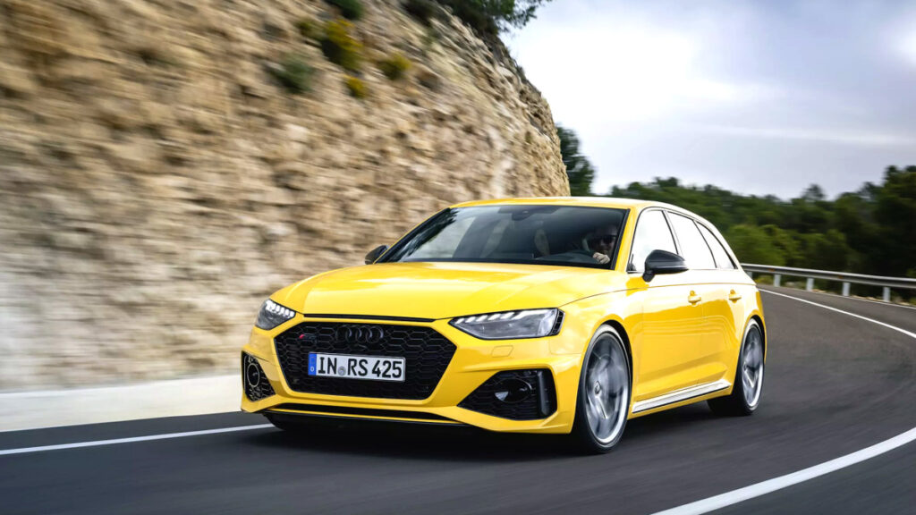 "더 이상 밀릴 수 없다"… 아우디가 BMW·벤츠 독주 막으려 꺼내 든 '필살기' 1 아우디