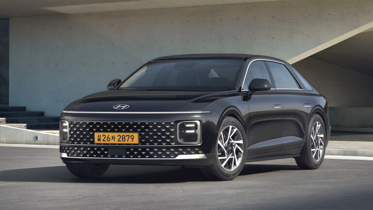 BYD 링후이 전기 세단 e9 공개