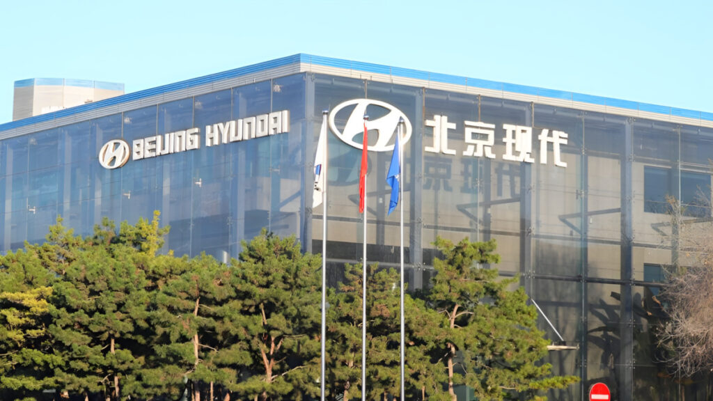 "한국 말고 중국에서 찍어내라"…현대차 '초결단'에 "결국 이렇게 되네요" 5 현대차