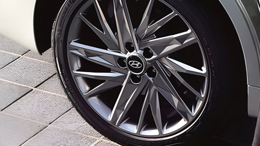 현대차 그랜저 IG 하이브리드 중고차 인기