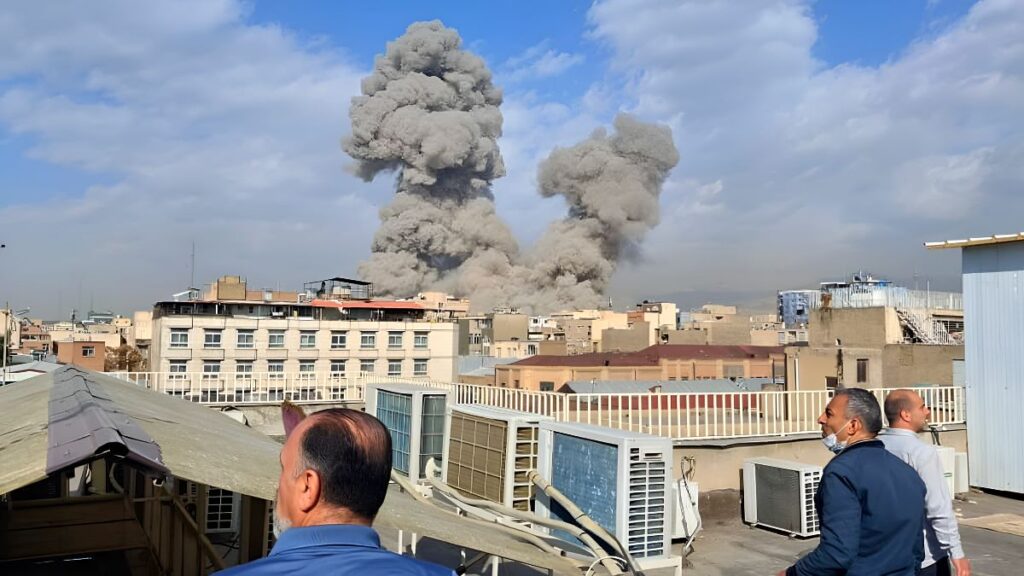 미국-이스라엘, 이란 전격 공습