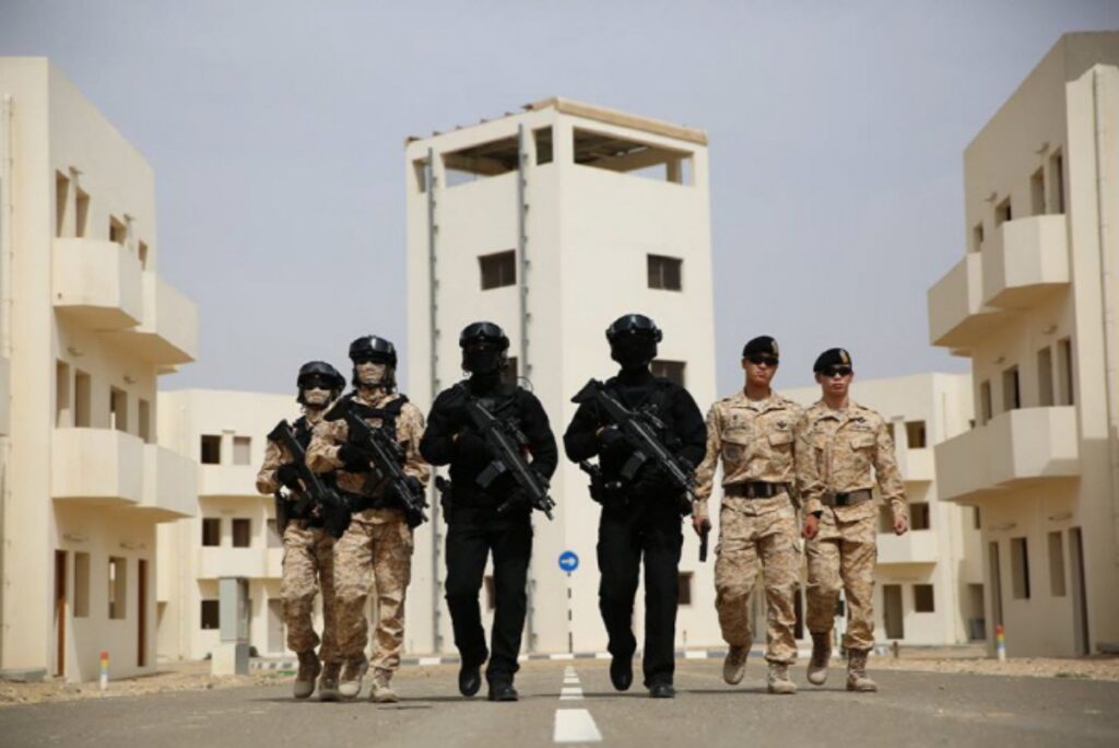 이란 "모든 군기지 표적"…중동 파병 한국군 상황에 '촉각' 2 이란