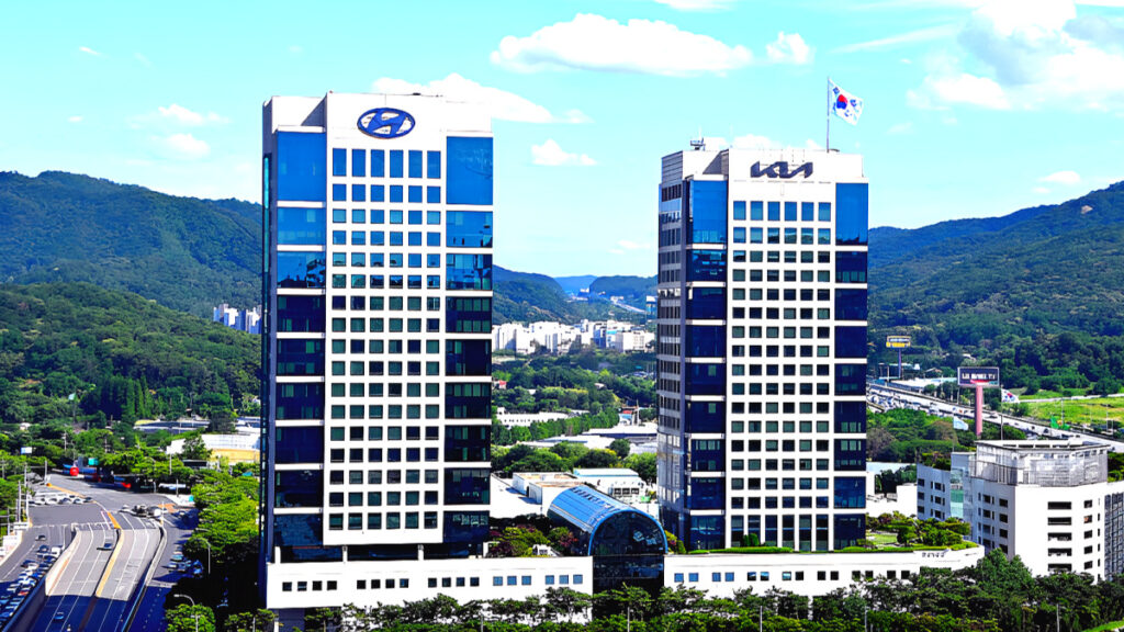 "연비 30km 그랑 콜레오스 나온다?"…싼타페·쏘렌토 줄줄이 '초비상' 5 그랑 콜레오스