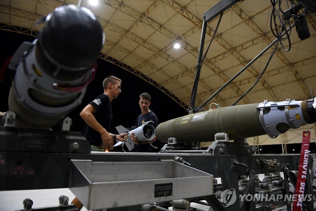 방산 전시회 전쟁 확산