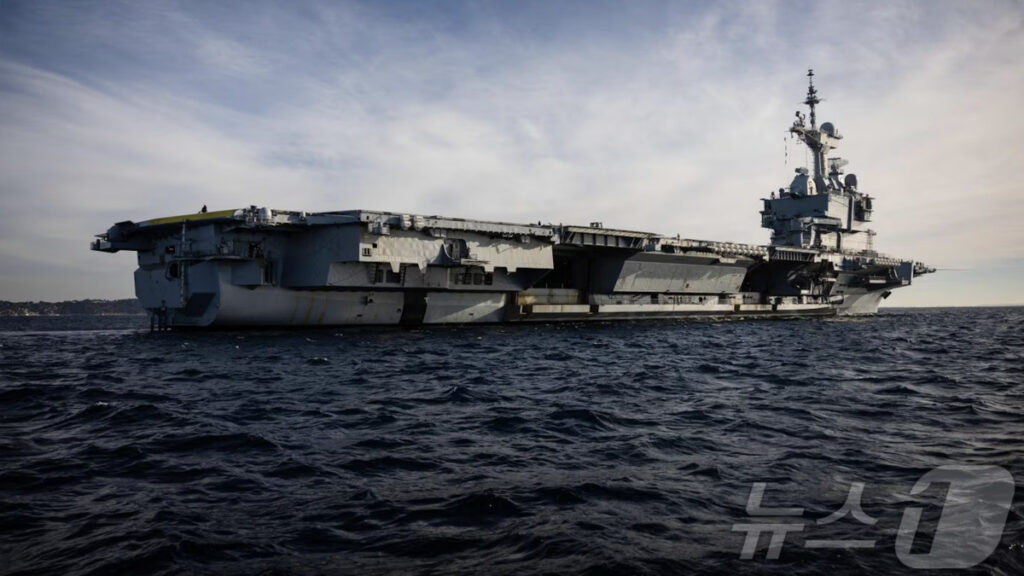 프랑스 핵추진 항공모함 전개