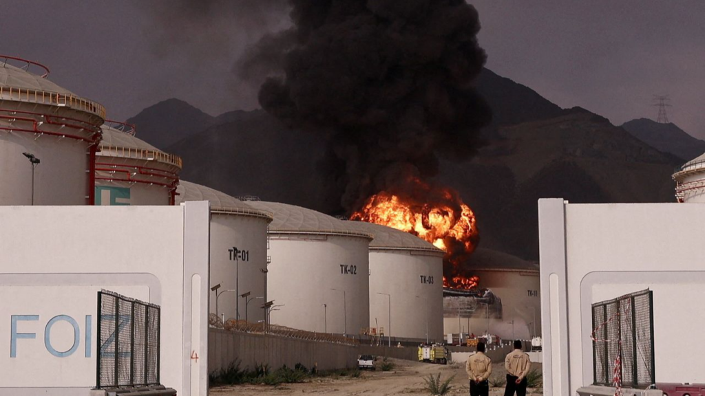 “북한, 이제 핵보다 이게 더 위험하다”…트럼프도 골치 아파진 문제에 韓 안보 ‘초위기’ 2 대규모 드론 공세 위기