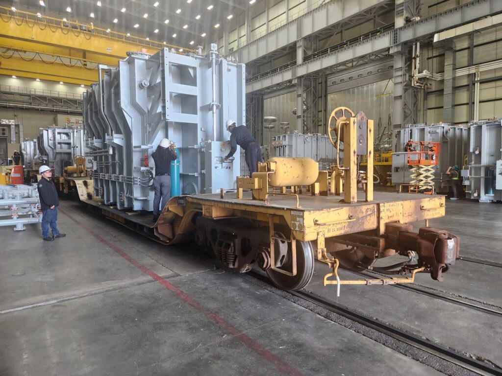 한국산 변압기 수요 폭증