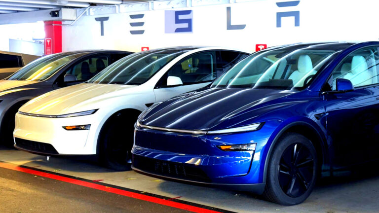 테슬라 출고 대기 지연