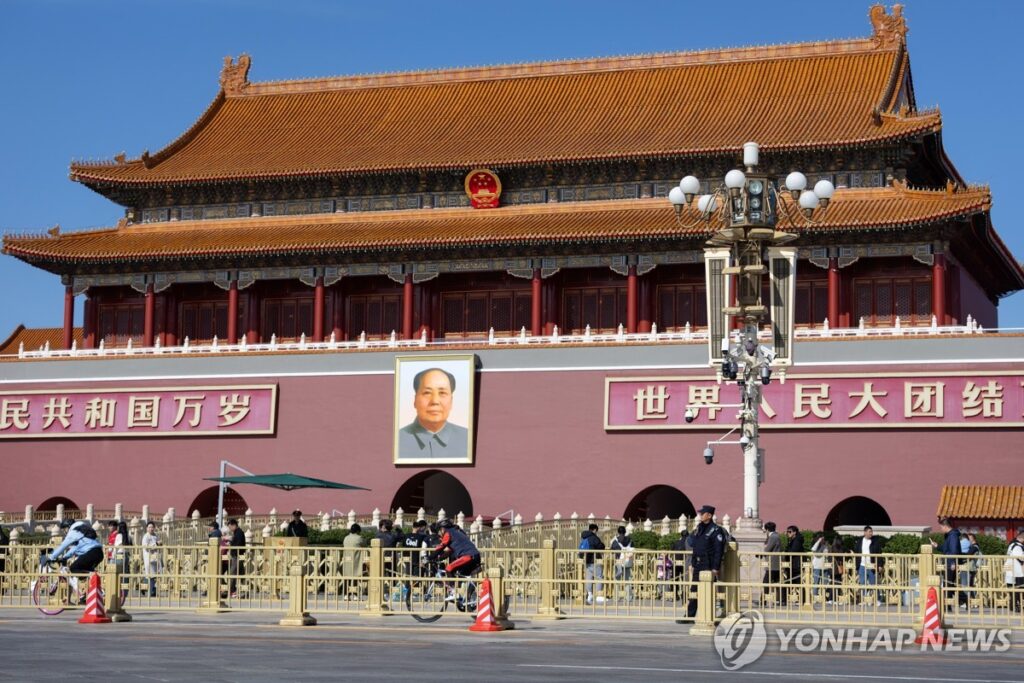 "이 시기에 중국까지 건드나", "주한미군 역할까지 흔들"…심각한 상황에 '발칵' 5 트럼프 해상초계기 대만해협 통과