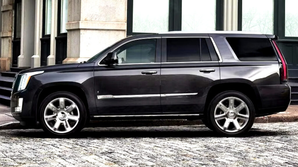 캐딜락 에스컬레이드 중고차