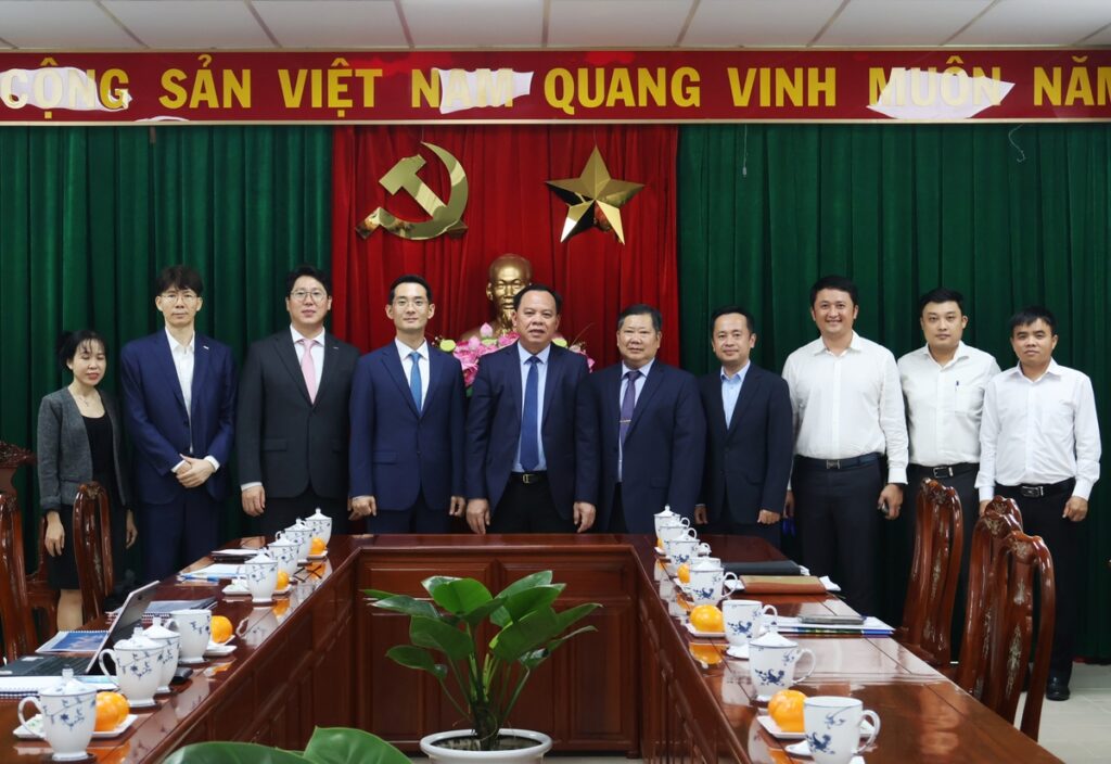 베트남 초고압 생산 기지 건설