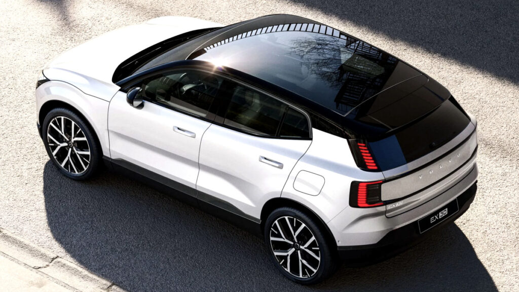 볼보 EX30 신차 소식