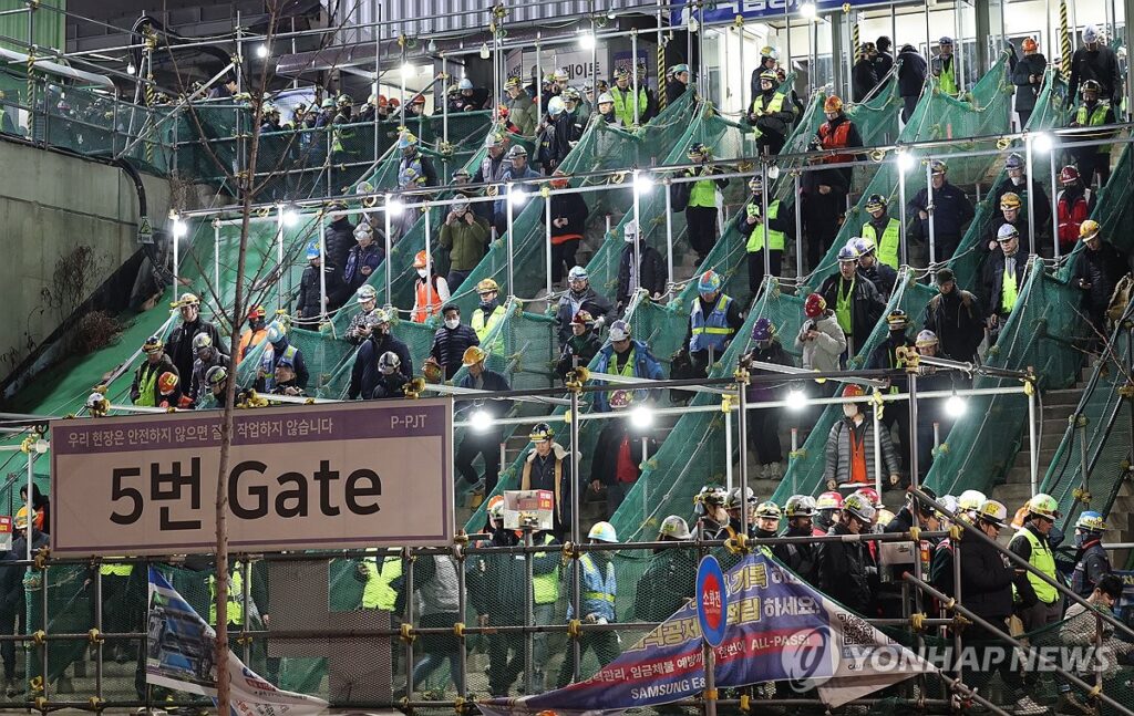 "SK하이닉스보다 성과급 더 준대도 거절"…타협점 잃은 삼성전자 결국 '초위기' 2 파격 보상 교섭 결렬