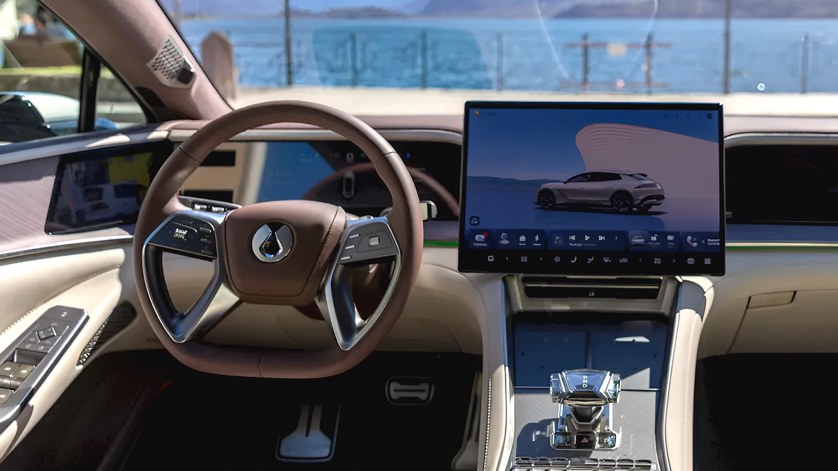 BYD 덴자 전기차 Z9 GT, 1,000km 주행 가능