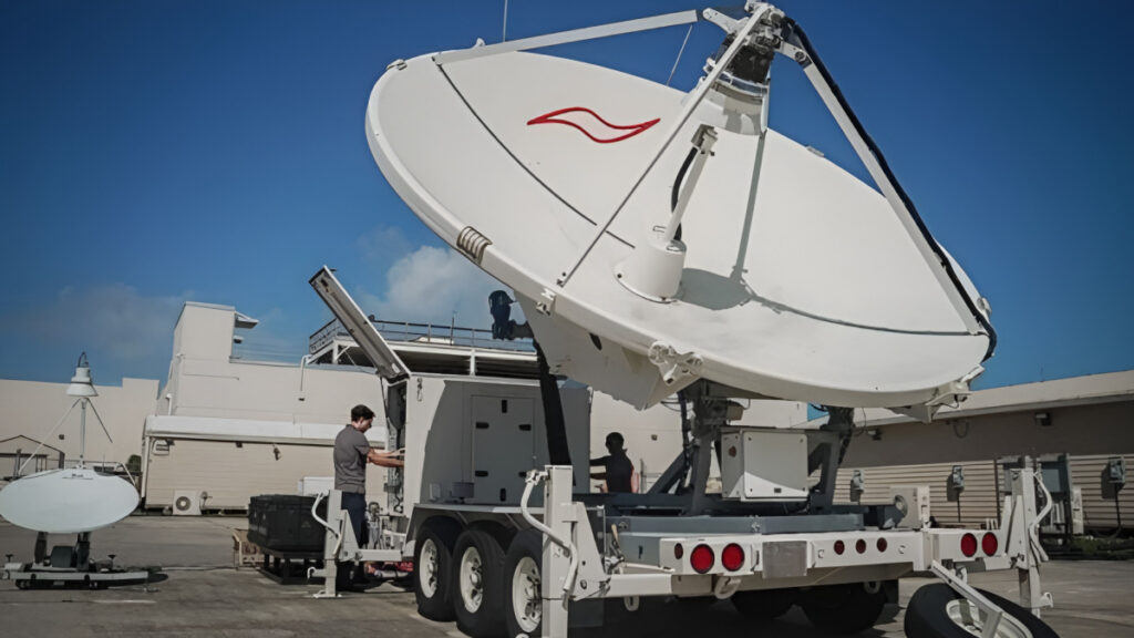 “이게 K방산의 미래?”…수조 쏟아 만든 ‘훈련장’ 보니, 한화·LIG 청사진 ‘들썩’ 2 미국 우주군 위성 교란 장비