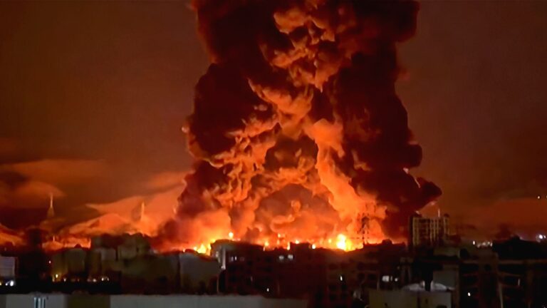 이란 석유 시설