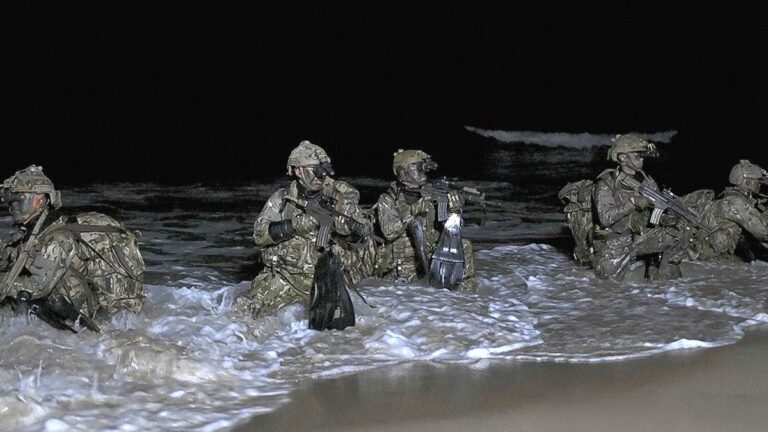 해군 특수전전단 특전요원(UDT/SEAL)