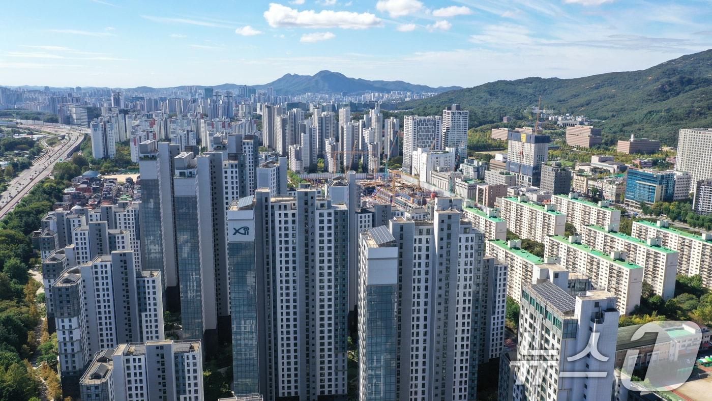 과천·분당 공시가 급등…보유세에 건보료·연금까지 '줄인상' - 뉴스1