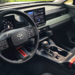 토요타 RAV4 플러그인 하이브리드 국내 출시 준비