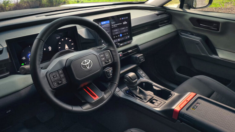 토요타 RAV4 플러그인 하이브리드 국내 출시 준비