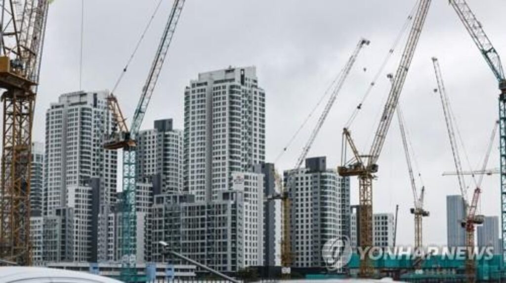 "집주인도 세입자도 난감"…서울 부동산 뒤흔든 '나비효과', 2년 만에 결국 3 부동산