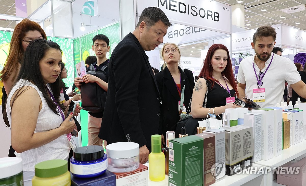 아누아 아마존 매출 폭발