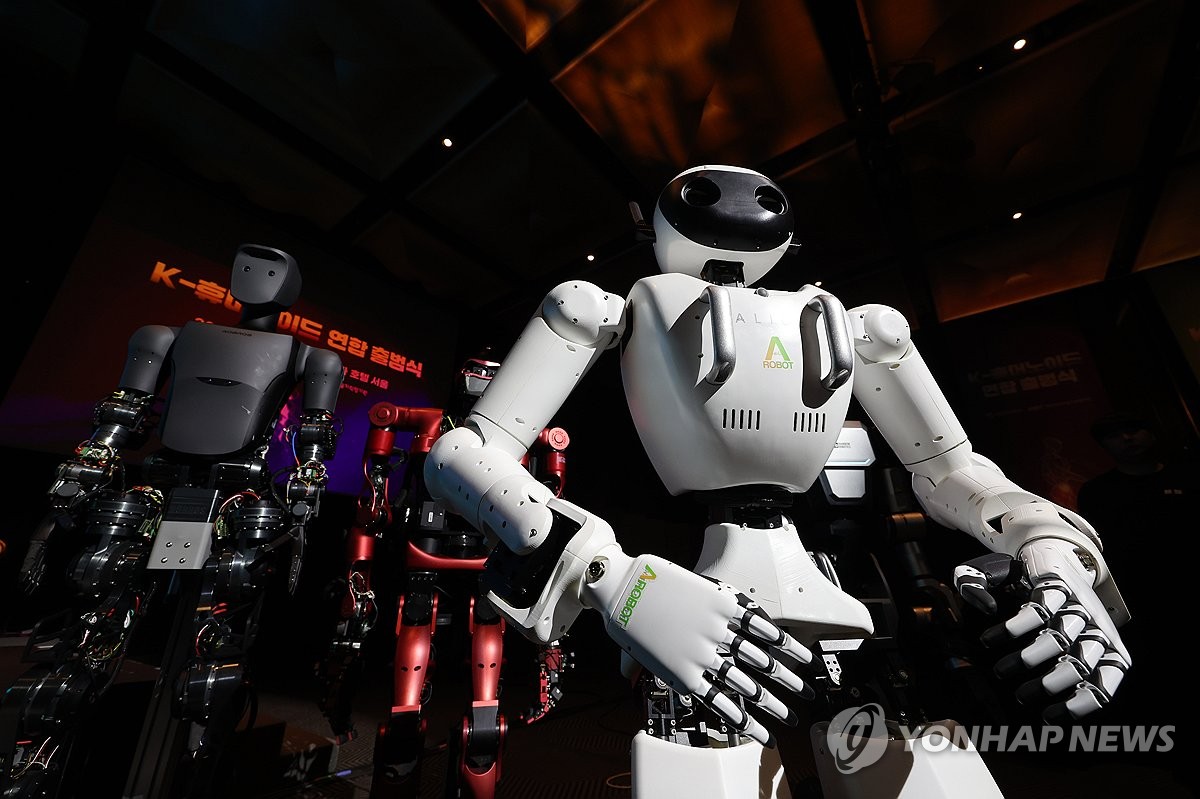 인력 100만 명 부족한데 “정부도 뾰족한 대책 없다”…60대 ‘초비상 상황’ 5 돌봄 인력 99만 부족